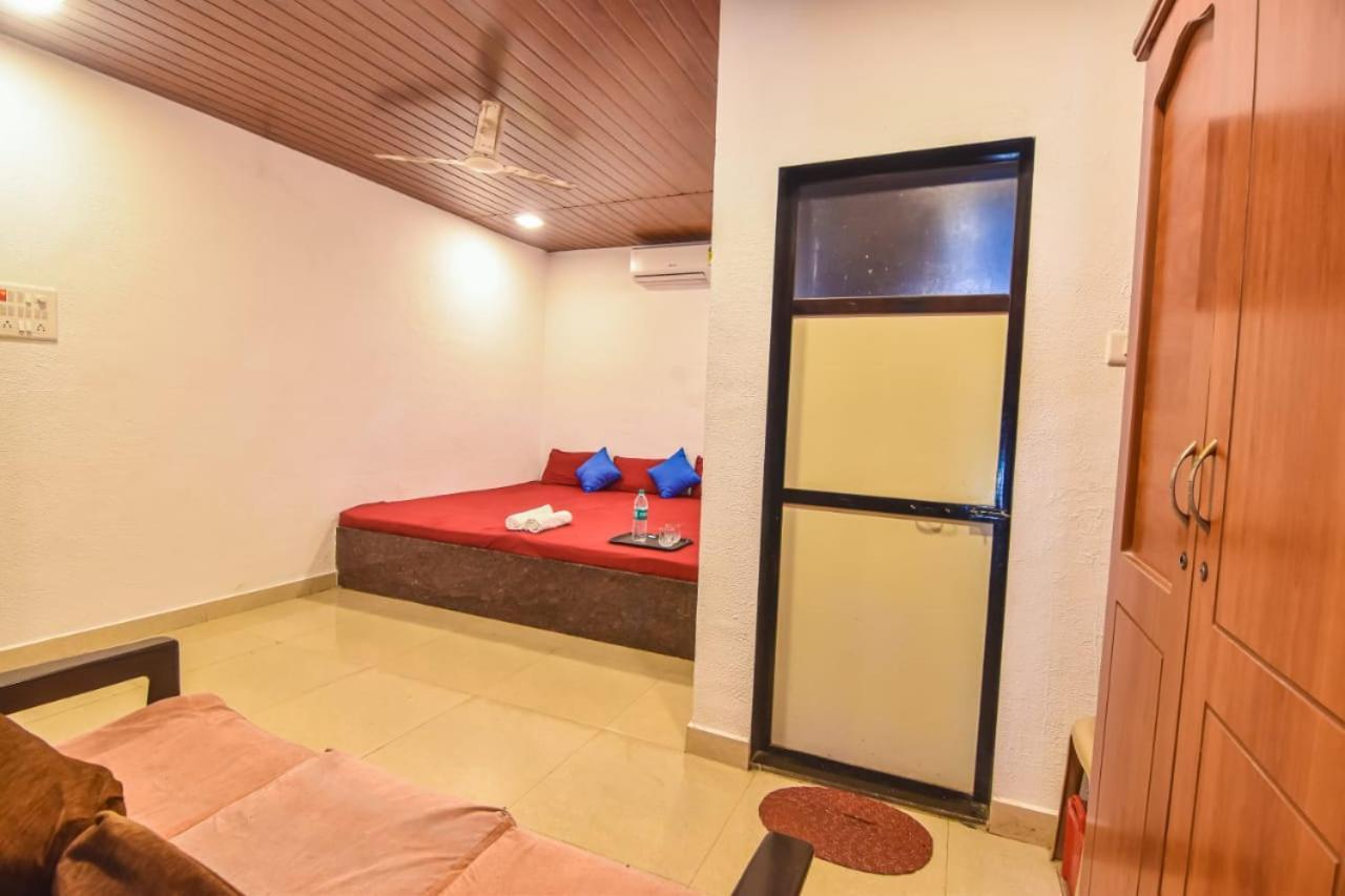 Twinkle Villa 4Bhk Карджат Екстер'єр фото
